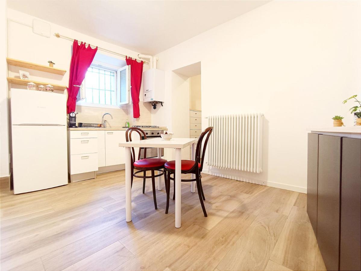La Casa Del Barcaiolo Apartman Malgrate Kültér fotó